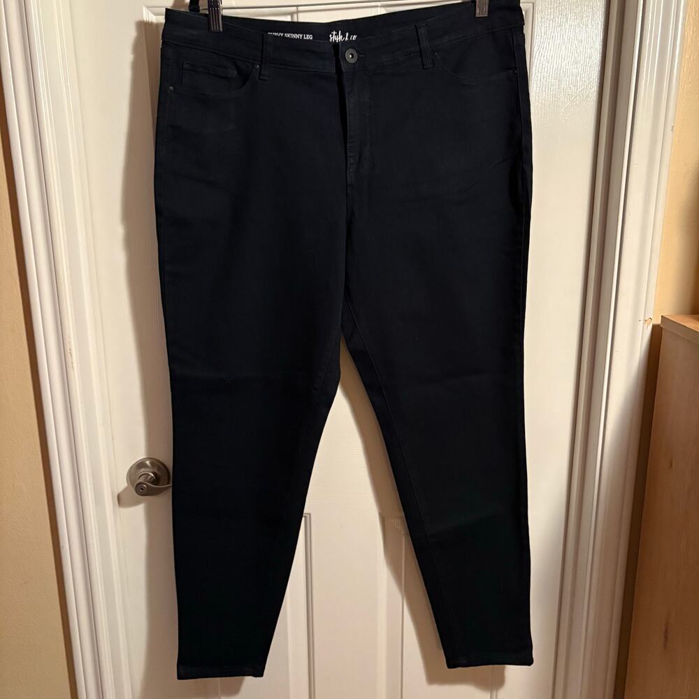 Style &‎ Co Curvy Skinny Leg Jeans Women’s 18 Dark Wash Stretch Denim Pants